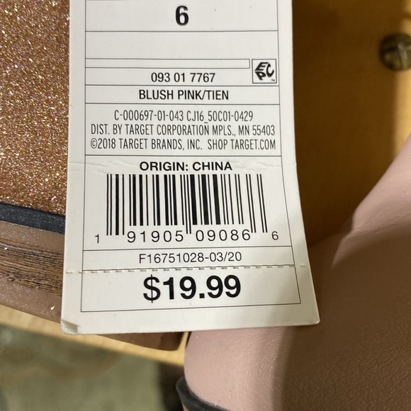 Girls boots size 6 - Picture 9 of 9